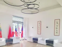 Ruili Shangzhenyuan Culture Homestay