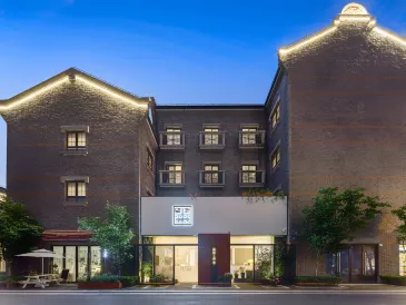 Wangtingjinxiu hotel (Shanghai international tourist resort)