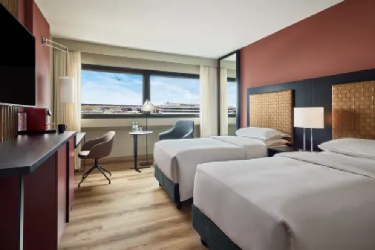 法蘭克福機場喜來登飯店及會議中心