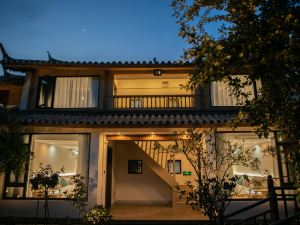 Bamboo Sea B&B (Sanyi International Airport Branch)