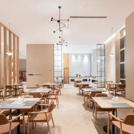 Country Inn & Suites by Radisson Hotel (Tengzhou Mozi Technology Innovation Park)