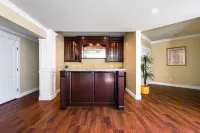 Vancouver Red House Hotels in Port Coquitlam