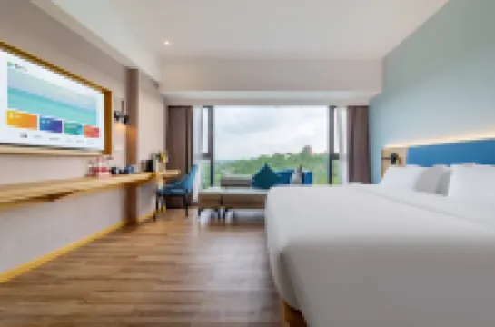 Licheng Hotel (Shalang Town New City Park Branch)