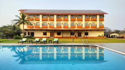 Pegasus Lifestyle Resort Отели в г. Амбот