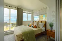 Beachwood Waterfront Resort Hotels in 