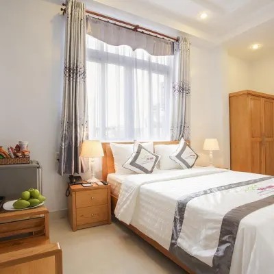 Yen Nam Hotel Nguyen Trong Tuyen Hotels near Phu Nhuan
