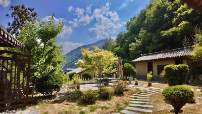 Lueyang Hanshili Hot Spring Homestay