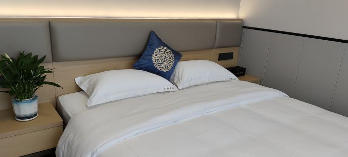 Jinlong Hotel Hotels in Gejiu