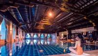 Tongling Tianjing Lake Jinling Jialong Hotel - Pools