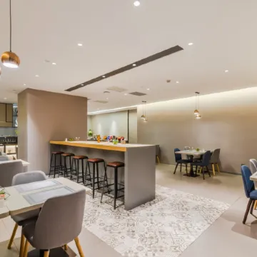 Home Inn (inzhou Zhongyang Street Train Station Branch)