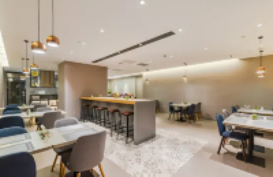 Home Inn (inzhou Zhongyang Street Train Station Branch)