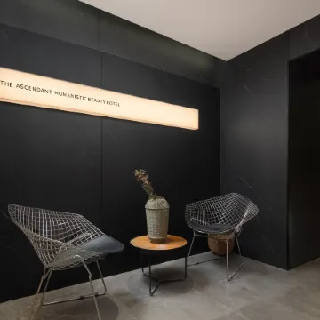 Ben·Weiai·B&B（Chongging JiefangbeiHongyadong)）