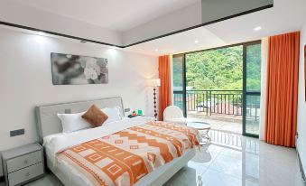 Early Summer Starry Moon Homestay