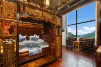 Yajing Ancient Fragrant Pavilion Hotel