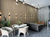 Jinggui Smart Movie Hotel