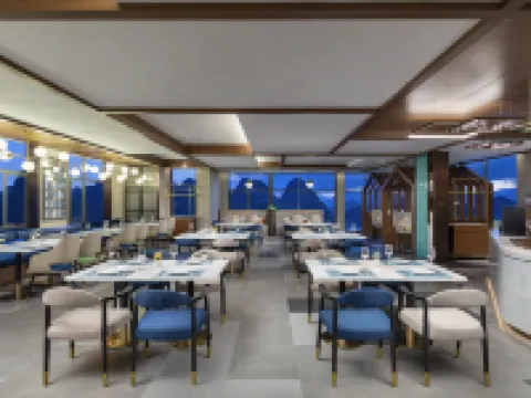 興義萬峯林希爾頓花園酒店 興義酒店