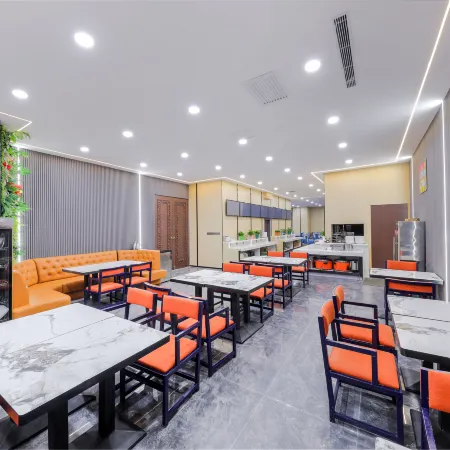Urumqi Hengyu International Hotel (Hetian 2nd Street, Dehui Wanda Plaza)