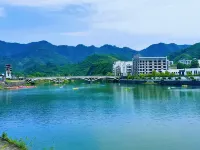 Ji Yi Hotel