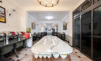 A25 Hotel - 12 Pho Hue