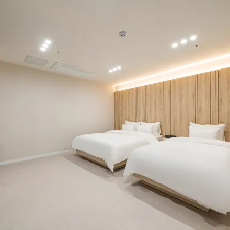 Mokpo Brown-dot Hotel Namak Branch Hotels in Muan
