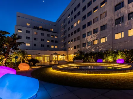 Tokyu Stay Okinawa Naha Отели рядом с достопримечательностью «Shuri Ryusen»