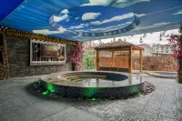 Snow Area Garden Hotel - Swimmingpools