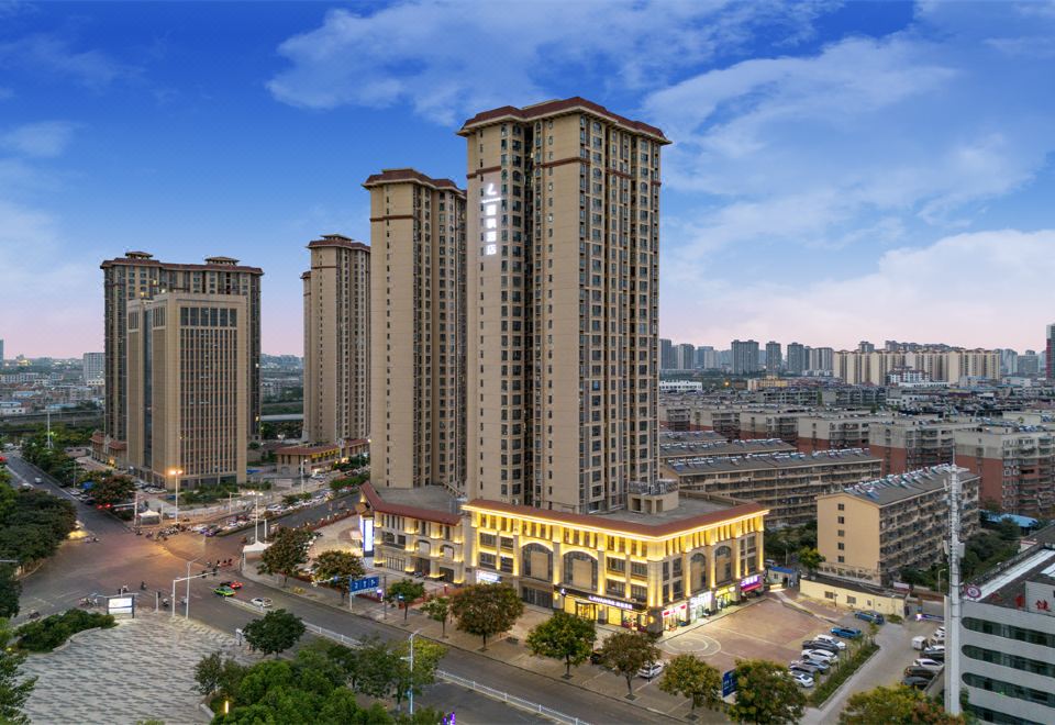 hotel overview picture