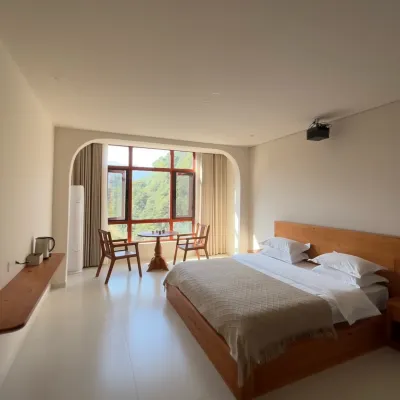 Lushan Xihai Golden Bay Farm Stay Hotels near Guanhu Island Scenic Spot of Mount Lu Xihai