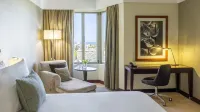 Crowne Plaza Porto Hotels near Observatório Das Aves