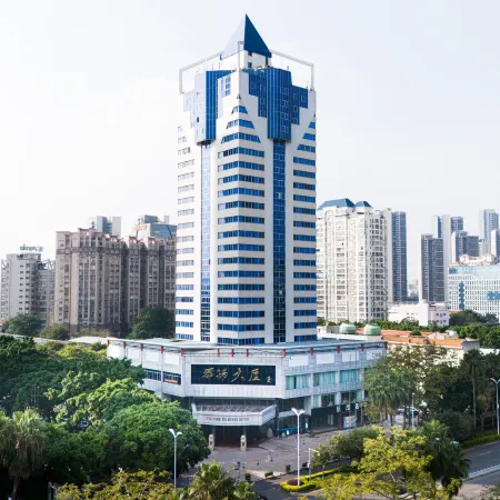 Liu Zhou Huaxi Hotel Отели рядом с достопримечательностью «Liujiang River Scenery»