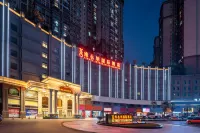 Vienna International Hotel (Renhuai Huibang Maotai Toll Station) Hotels in Renhuai Municipal Government/Chaoyi Times Square