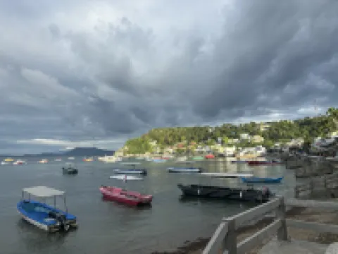 Pink Ocean Diving Resort Sabang Puerto Galera โรงแรมในเปอร์โตกาเลรา