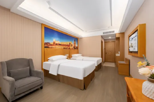 Vienna Hotel (Shenzhen Dongmen Old Street)