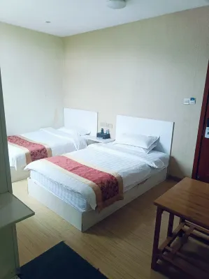 Mingyi Chinese Inn Отели рядом с достопримечательностью «Вдоль озера»