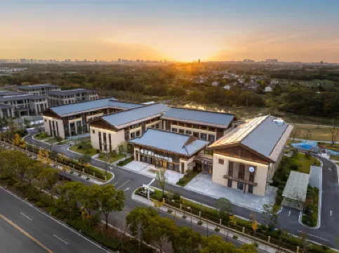 โรงแรมเรนจอย โรงแรมใน