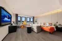 Baoshan Longyang District Hengbang Building Atour Hotel