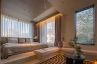ZHI JIAN Hotel 샤오동강 관무 잔도 주변 호텔