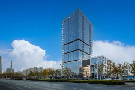 James Joyce ELITE Hotel (Shangqiu Wanda Plaza Jianye Headquarters Port) Отели рядом с достопримечательностью «Shangqiu Polytechnic (Shenhuo Avenue)»