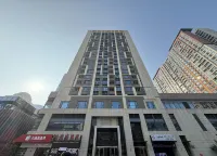 Tongshe Wild Luxury Homestay (Wanda Plaza Branch)