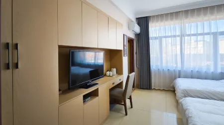 Donggang Yuyun Hotel Отели рядом с достопримечательностью «Dalu Island»