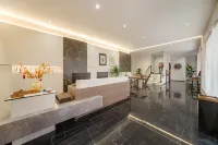 Tang·Xia Hotel (Guanghan North Station Jinyan Lake Park)