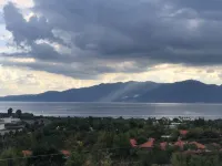 Fuxian Lake Chantilly Hotel & Restaurant - Scenic