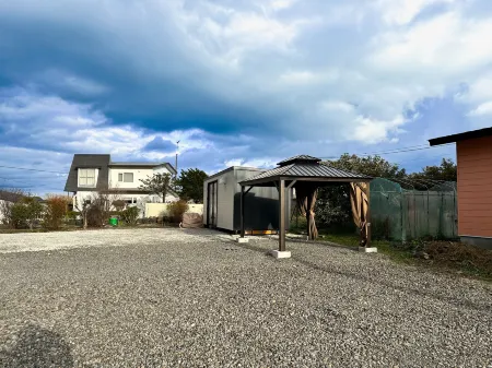 Port Front Отели рядом со станцией JR Shiraoi Station