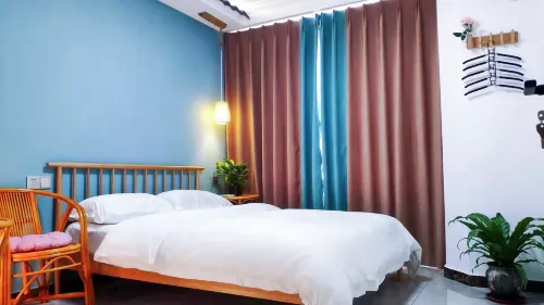 Linqi Fengyue Homestay (Kaifeng North Railway Station)