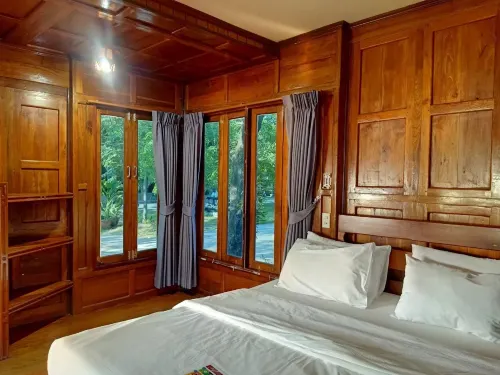 Baan Naituek Hotels in Chachoengsao