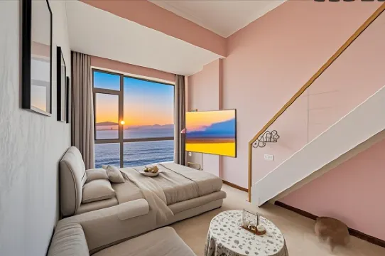 Tuyuan Seaview LOFT Holiday Apartment (Weihai Ferry Terminal Huafa Xintiandi Branch)