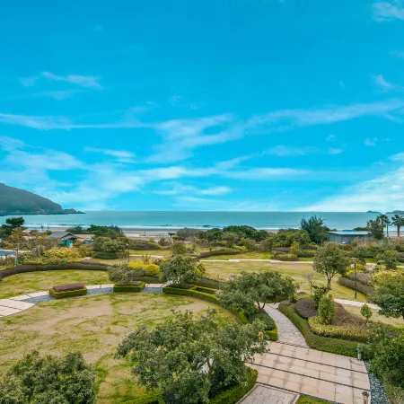 Jiazhihui Aihai Holiday Hotel (Zhujiajian Lvcheng Dongsha)