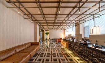 RomanticSeason BlueDiamond Hotel (Shenyang YouthStreet Subway Station Shenyang North Station Branch)