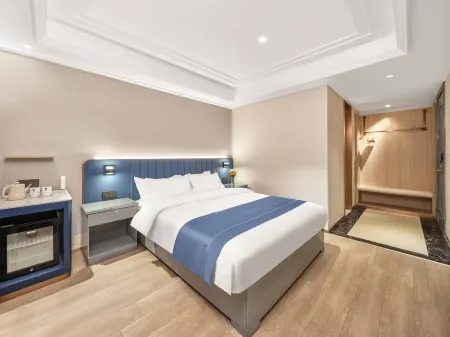 JiLei International Hotel Отели рядом с достопримечательностью «Fuquan Naos»