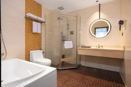 Jinxi Hotel (Changsha Songyahu Xingsha Metro Station) Отели рядом с достопримечательностью «Hunan Mechanical and Electrical Vocational and Technical College»